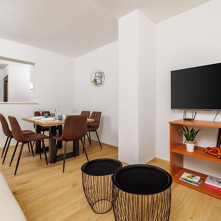 Apartmani Tijana Novi Vinodolski Exterior photo