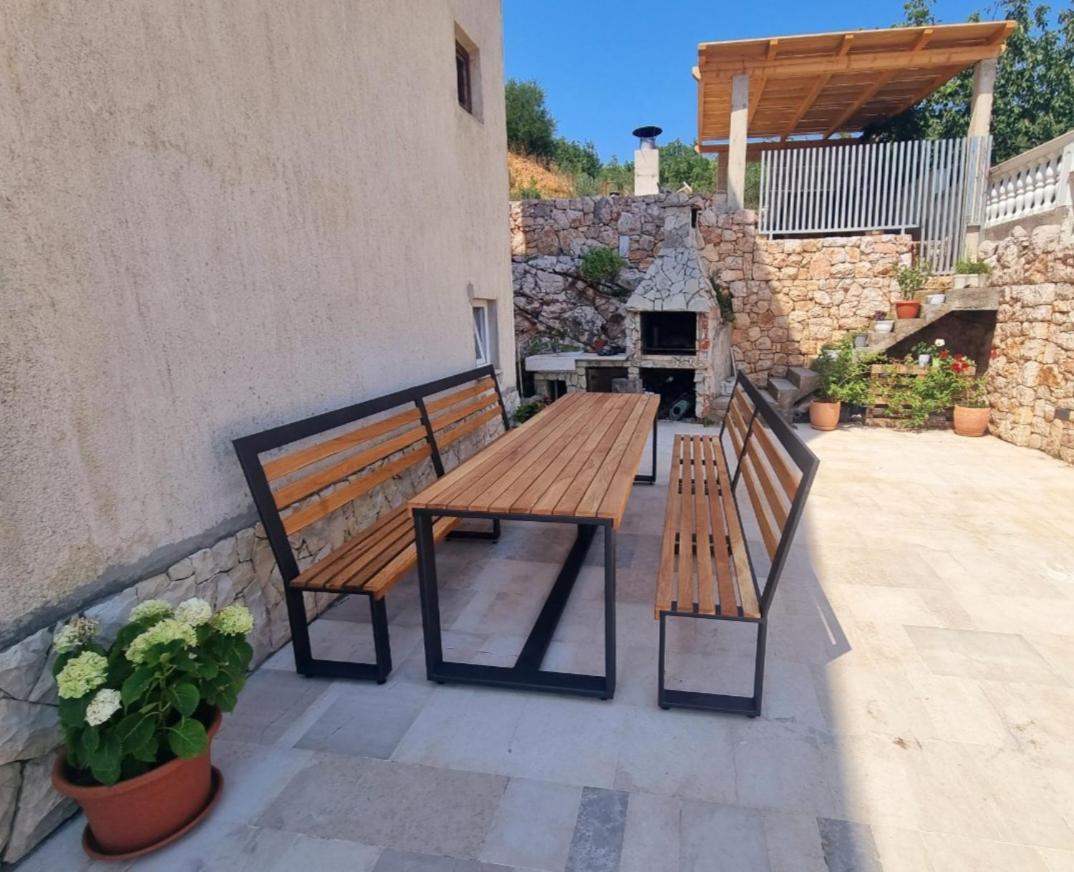 Apartmani Tijana Novi Vinodolski Exterior photo